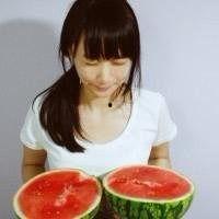 男女吃瓜头像真人,男女吃瓜头像揭秘真实人生百态
